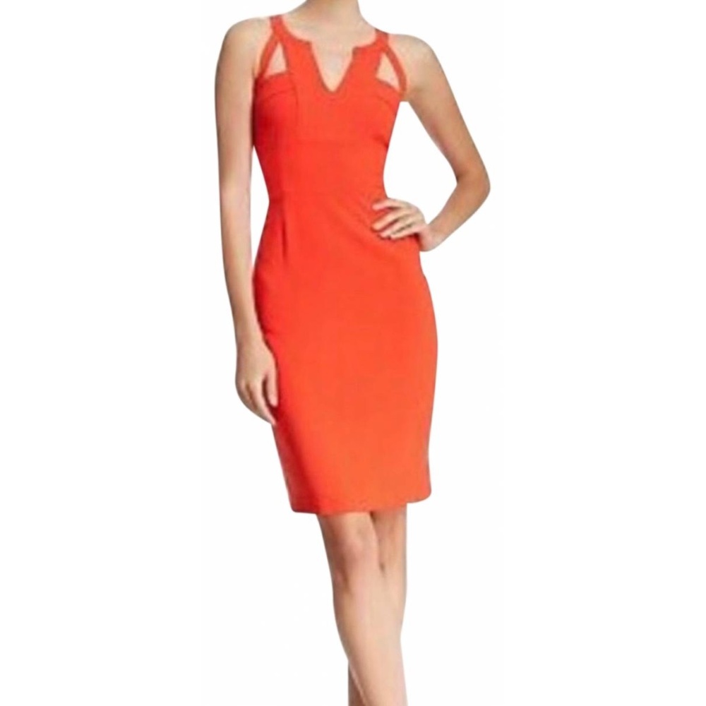 BCBGMaxAzaria V Neck  dress Size 0 cut out details back zip slit sleeveless